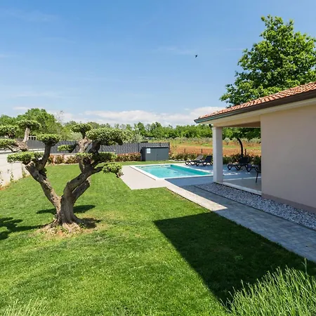 Σπίτι διακοπών Moderne Stefany Mit Pool Und Panoramablick *